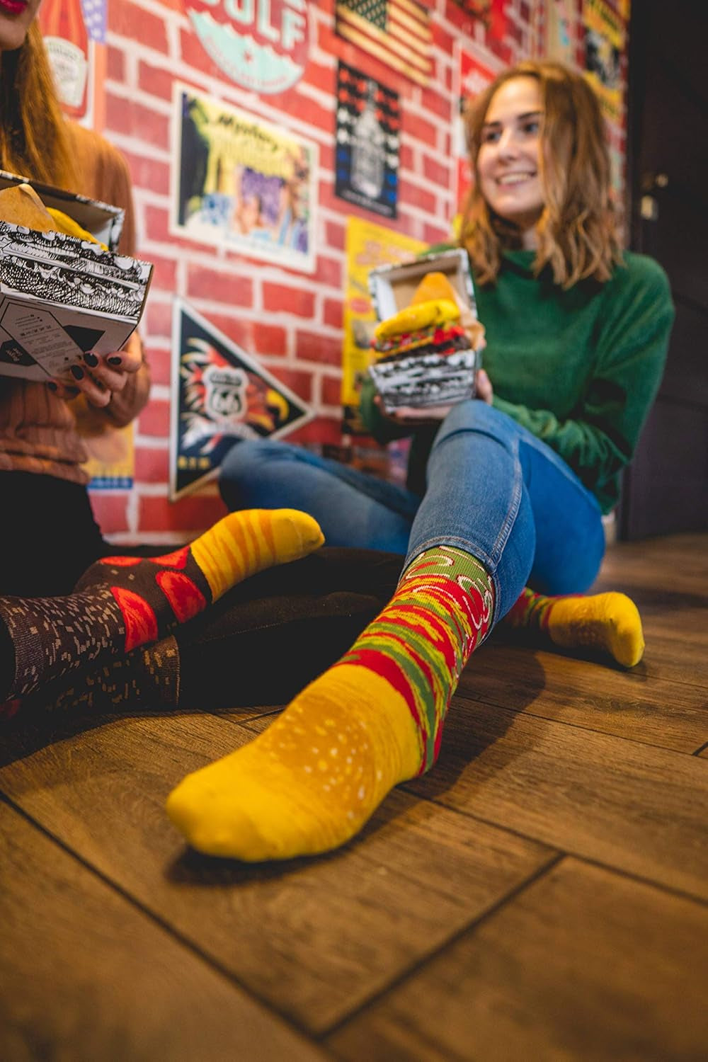 - Men Women Funny Burger Socks Box - 2 Pairs